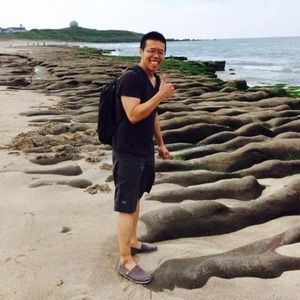 Meet your Posher, Eric